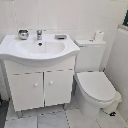 Avenida Terrace * Lissabon