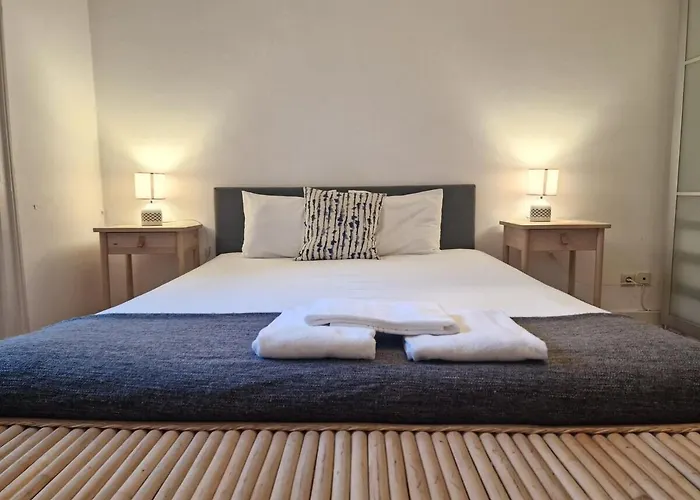 Avenida Terrace * Lisboa